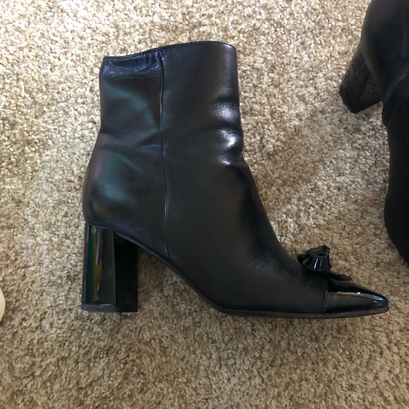 Kate Spade black ankle boot - Picture 2 of 6